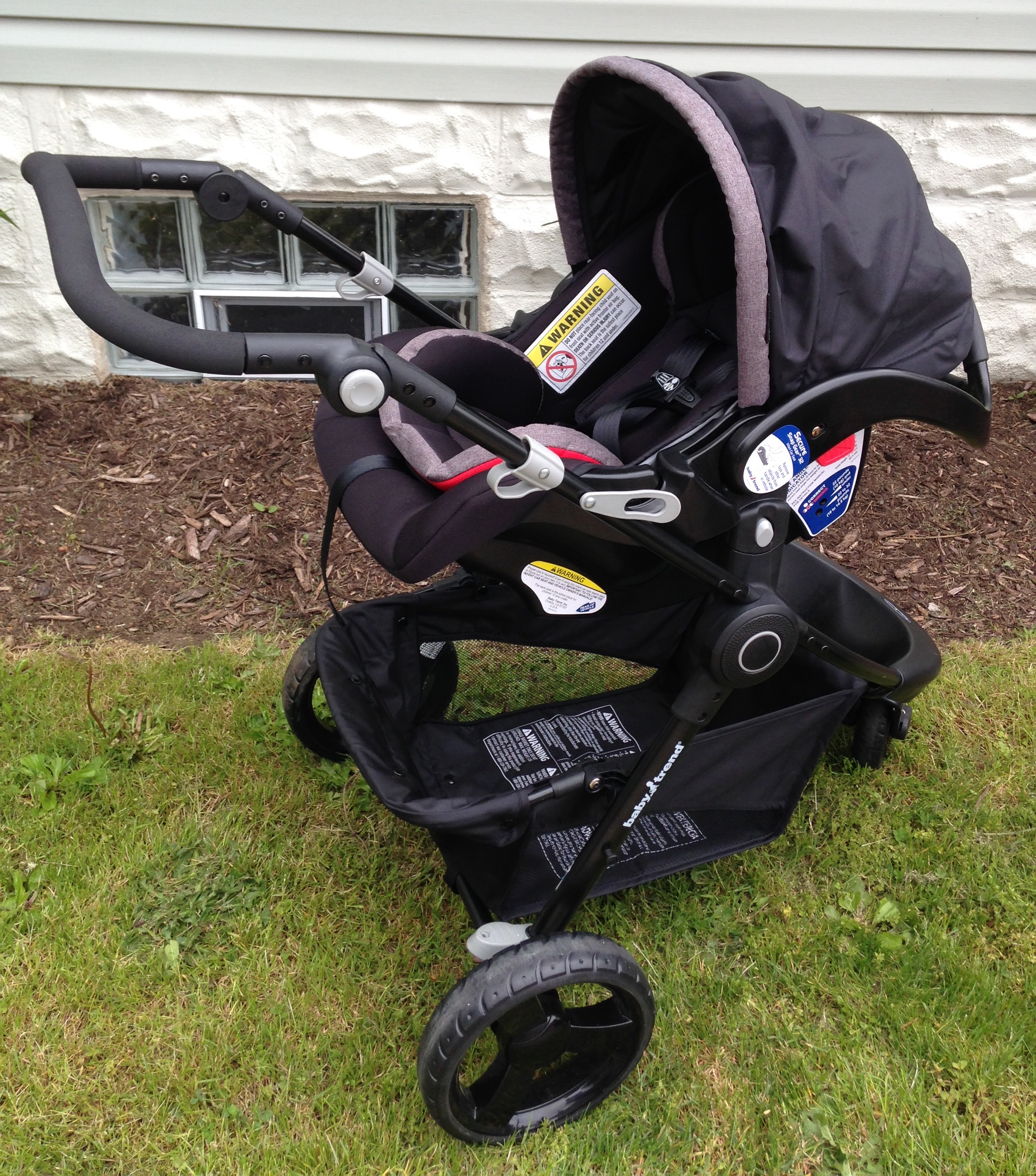 baby trend first debut 3 wheel travel system